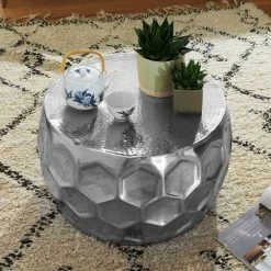 Waben Design Wohnzimmertisch Aus Alu - William 8 Waben Design Wohnzimmertisch Aus Alu - William -Bouquet-shop waben design wohnzimmertisch aus alu in silber 61x36x61 william 03